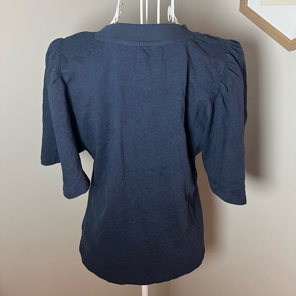 POMANDER PLACE Tuckernuck Flutter Sleeve Cotton T-Shirt Navy Blue S Prep Capsule - Picture 2 of 4